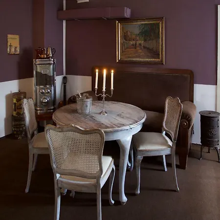 Goldberghaus Mauve Apartment *