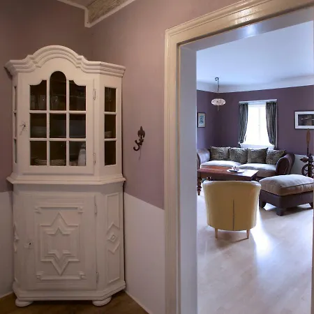 Apartment Goldberghaus Mauve